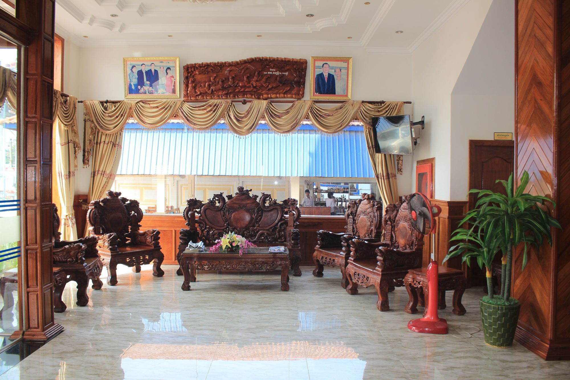 Emerald Bb Battambang Hotel Zewnętrze zdjęcie