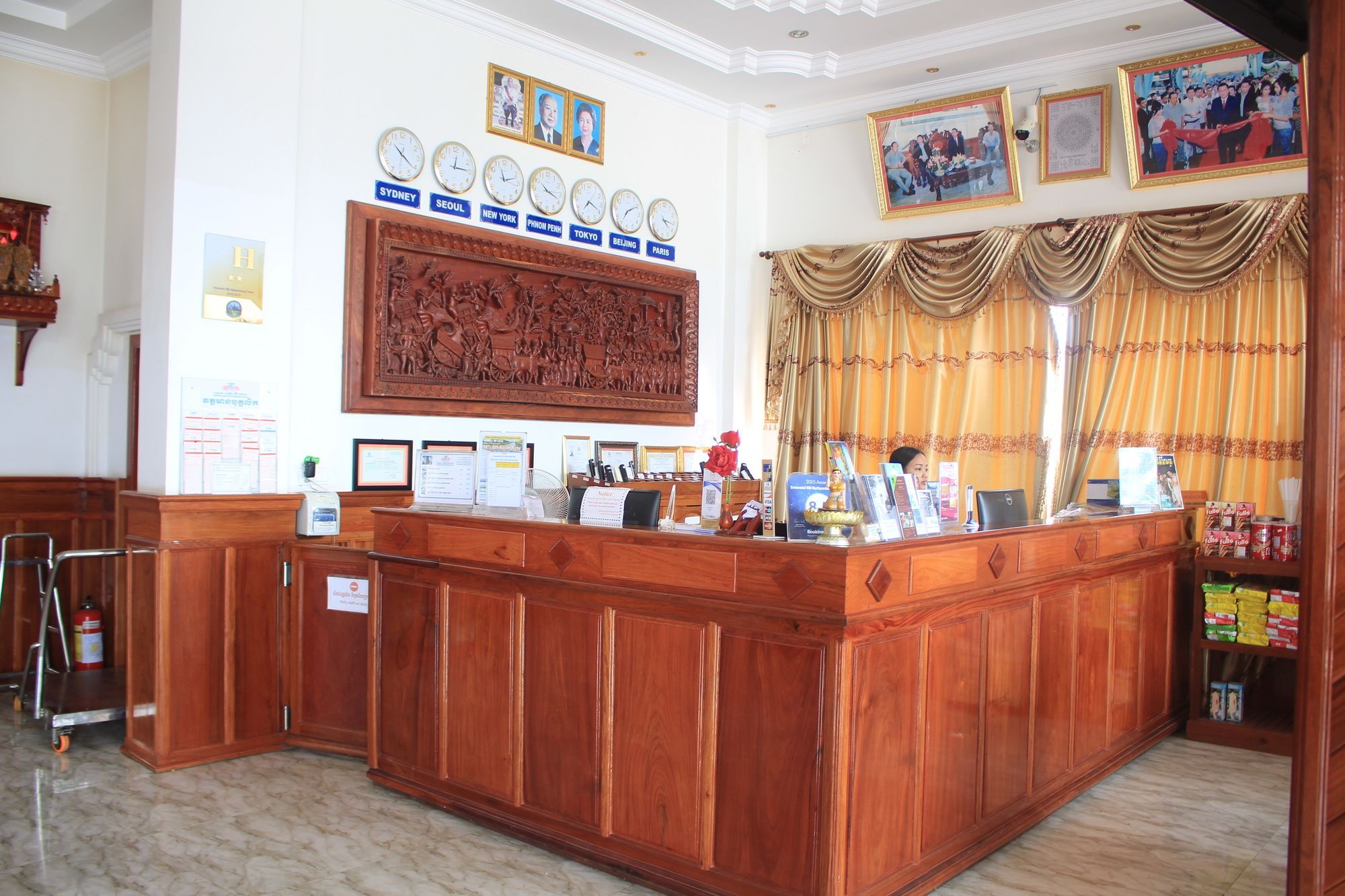Emerald Bb Battambang Hotel Zewnętrze zdjęcie