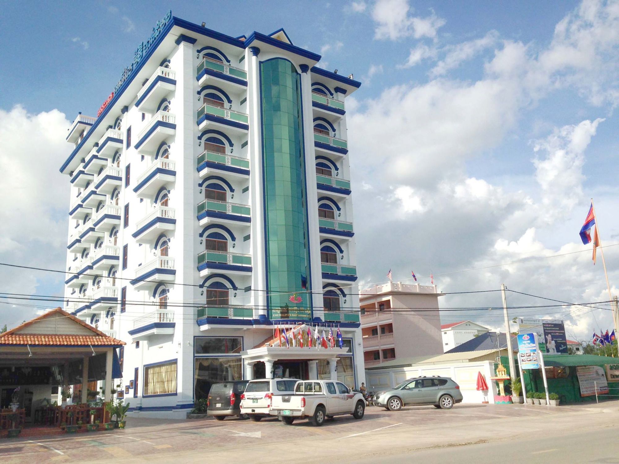 Emerald Bb Battambang Hotel Zewnętrze zdjęcie