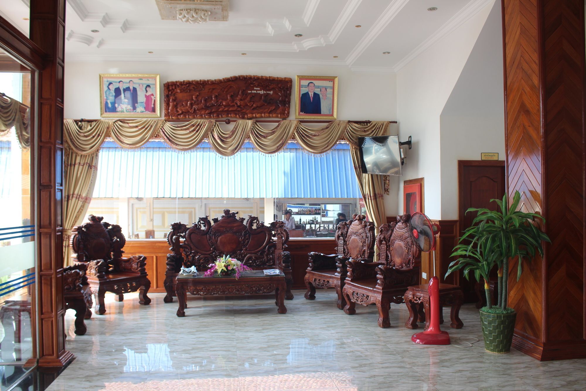 Emerald Bb Battambang Hotel Zewnętrze zdjęcie